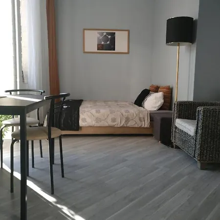 Julia Lacplesa Apartments Riga Exterior photo