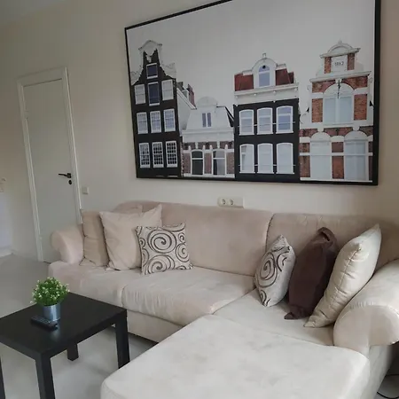 Julia Lacplesa Apartments Riga Room photo
