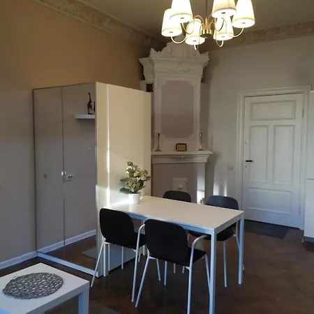 Julia Lacplesa Apartments Riga Room photo