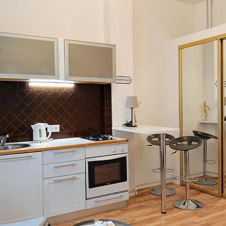 Julia Lacplesa Apartments Riga Exterior photo