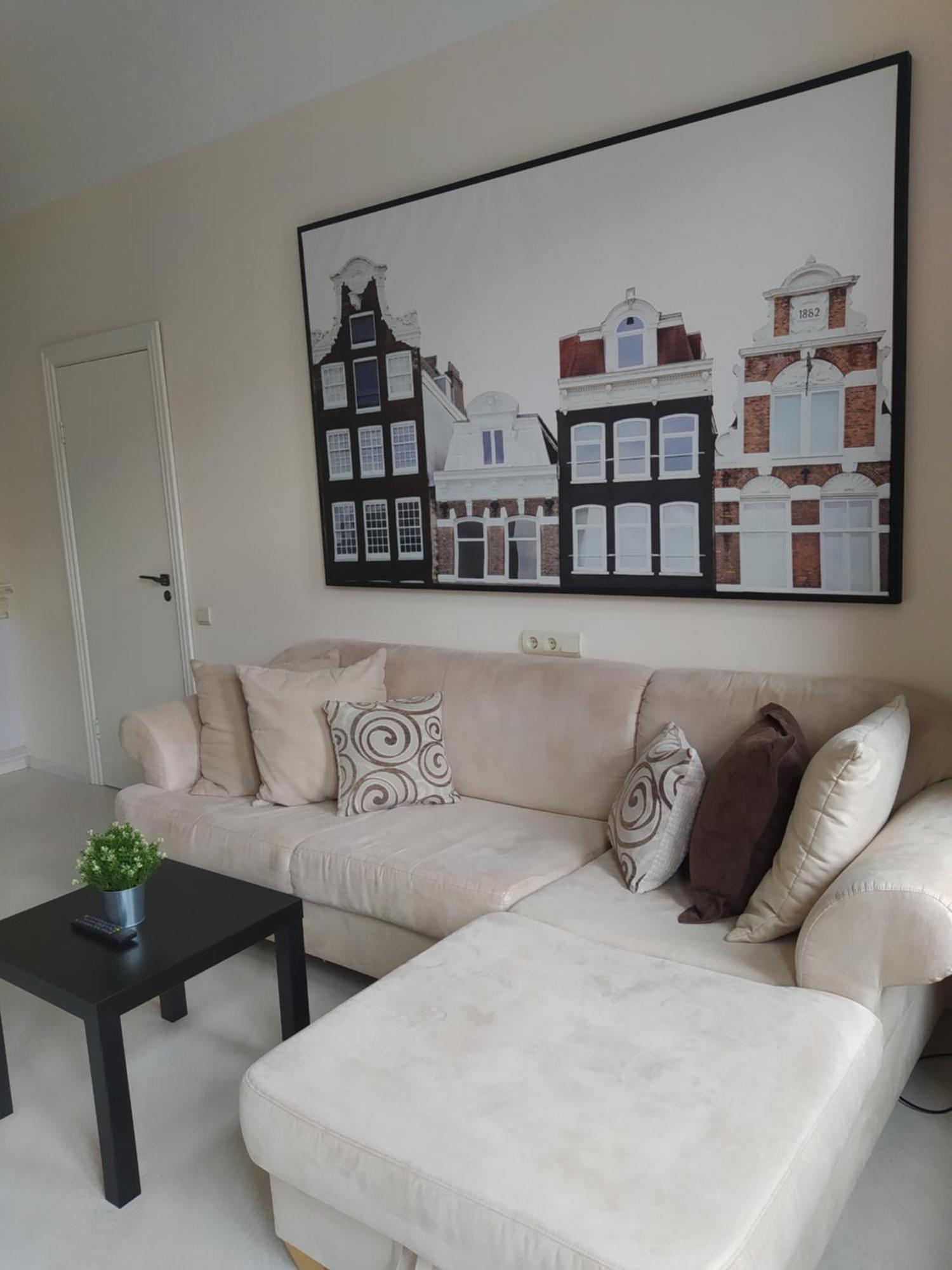 Julia Lacplesa Apartment Riga